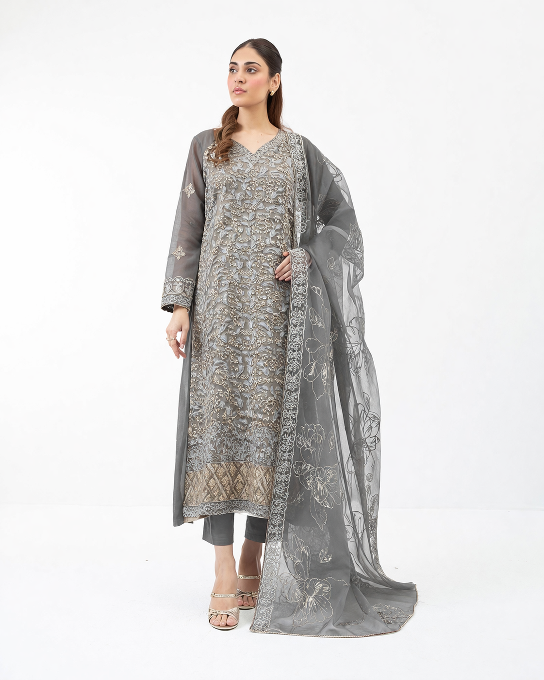 3 Piece Chiffon Embroidered Suit ( Unstitched )